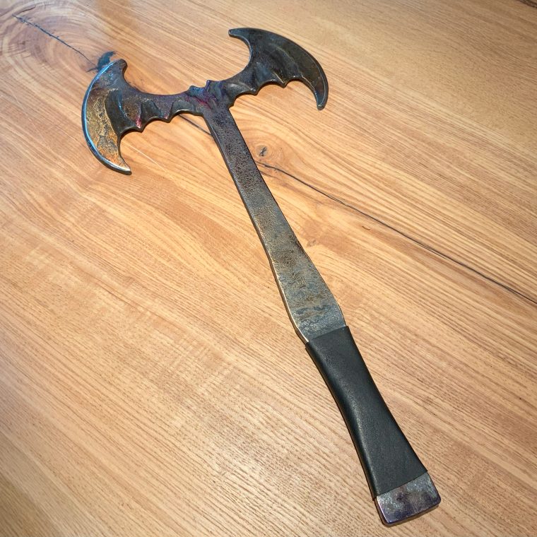 BAT-tle Axe - Image 4