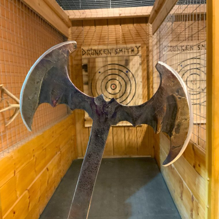 BAT-tle Axe - Image 3